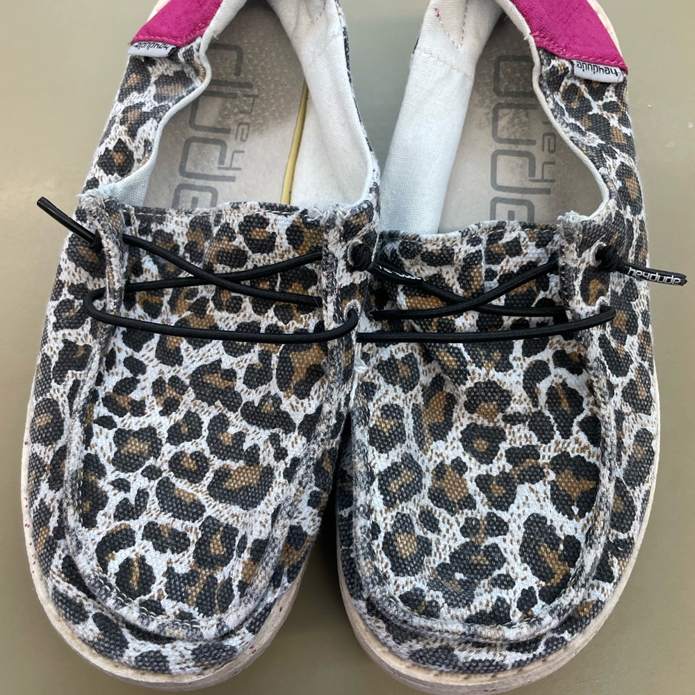 Hey Dude Kids Moccasins Leopard Print with Pink Accents